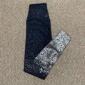 Beyond Yoga Navy Alloy Ombre High Waisted Midi Legging XS